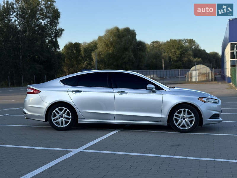 Седан Ford Fusion 2014 в Києві фото 3 Седан Ford Fusion 2014 в Києві