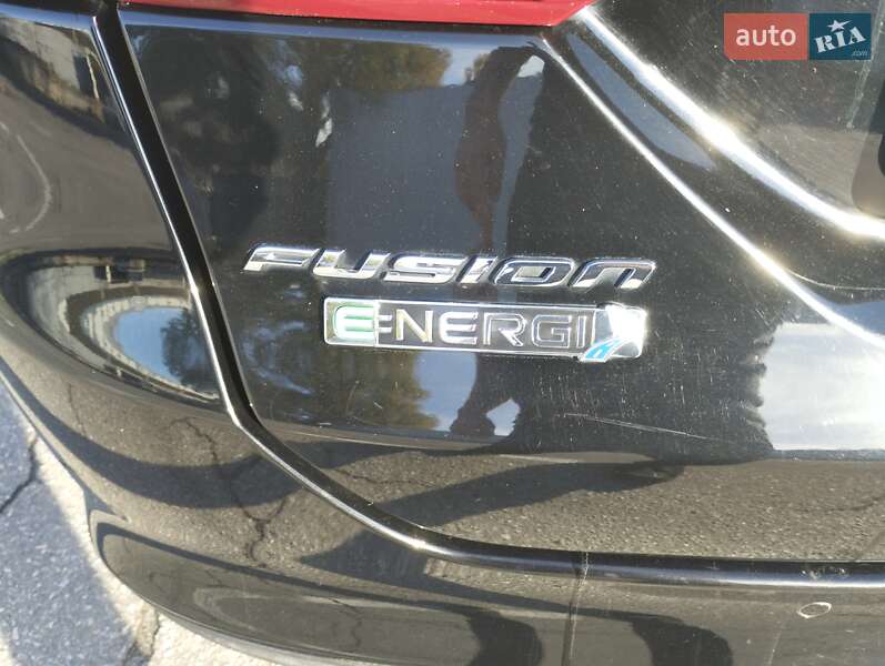 Седан Ford Fusion 2017 в Полтаві