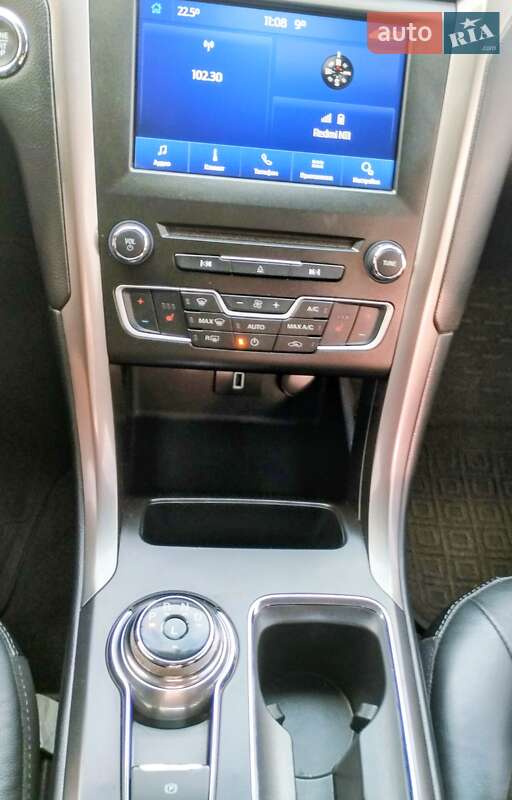 Седан Ford Fusion 2017 в Полтаві