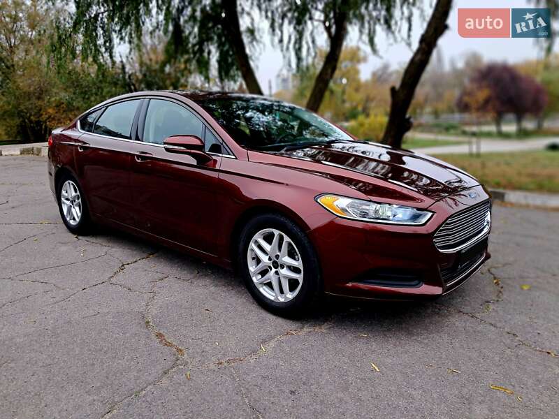 Седан Ford Fusion 2015 в Запорожье