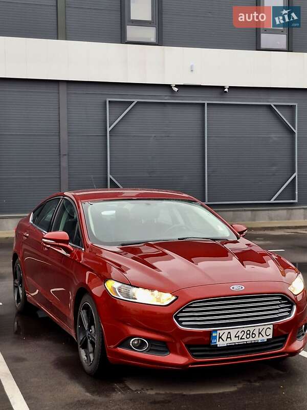 Седан Ford Fusion 2015 в Киеве