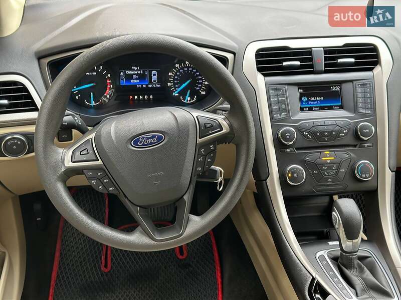 Седан Ford Fusion 2015 в Києві фото 15 Седан Ford Fusion 2015 в Києві