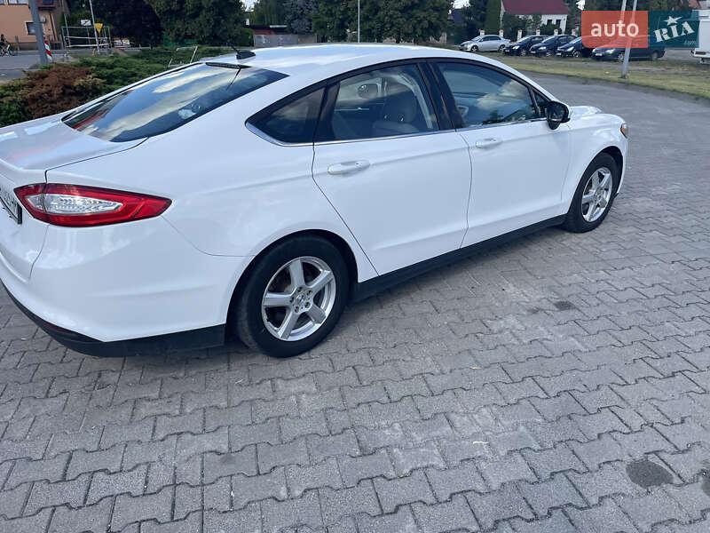 Седан Ford Fusion 2013 в Косові фото 6 Седан Ford Fusion 2013 в Косові