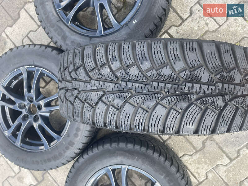 Седан Ford Fusion 2013 в Косові фото 32 Седан Ford Fusion 2013 в Косові