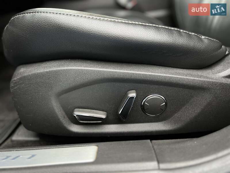 Седан Ford Fusion 2013 в Києві фото 21 Седан Ford Fusion 2013 в Києві