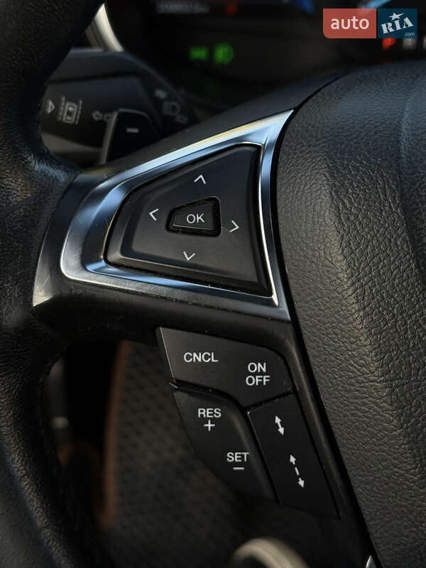 Седан Ford Fusion 2019 в Києві фото 19 Седан Ford Fusion 2019 в Києві