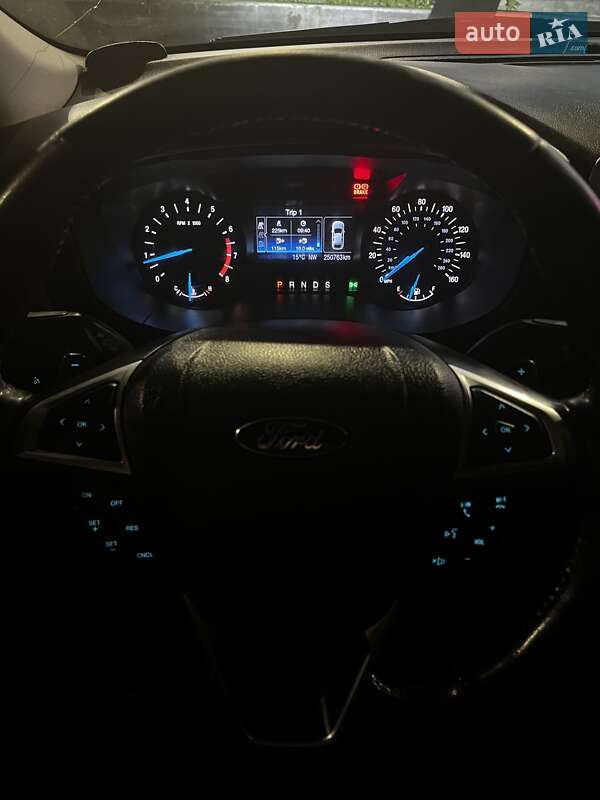 Седан Ford Fusion 2014 в Миколаєві