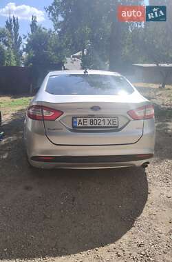 Седан Ford Fusion 2014 в Кривом Роге