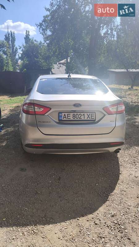 Седан Ford Fusion 2014 в Кривом Роге
