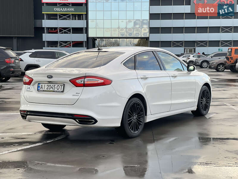 Седан Ford Fusion 2013 в Киеве