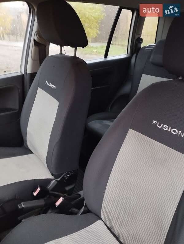 Хэтчбек Ford Fusion 2008 в Николаеве фото 7 Хэтчбек Ford Fusion 2008 в Николаеве