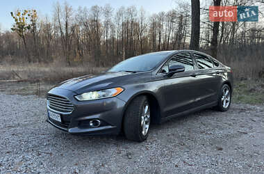 Седан Ford Fusion 2015 в Киеве