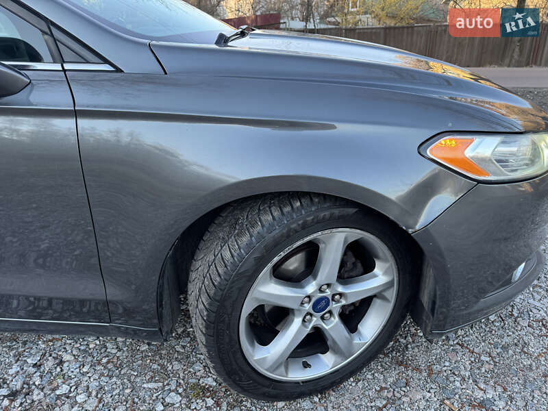 Седан Ford Fusion 2015 в Киеве