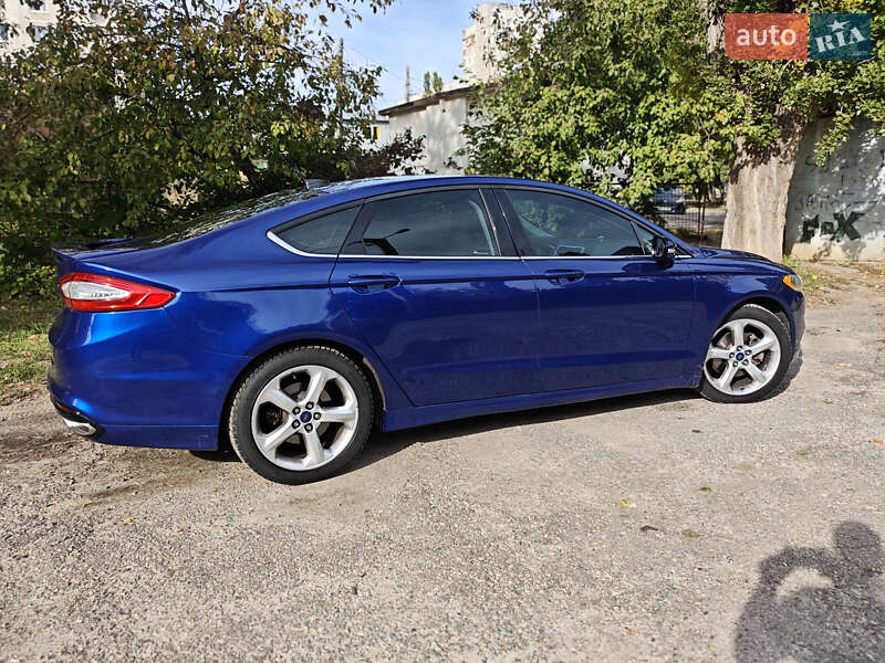 Седан Ford Fusion 2015 в Харькове фото 5 Седан Ford Fusion 2015 в Харькове