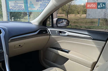 Седан Ford Fusion 2012 в Арцизе