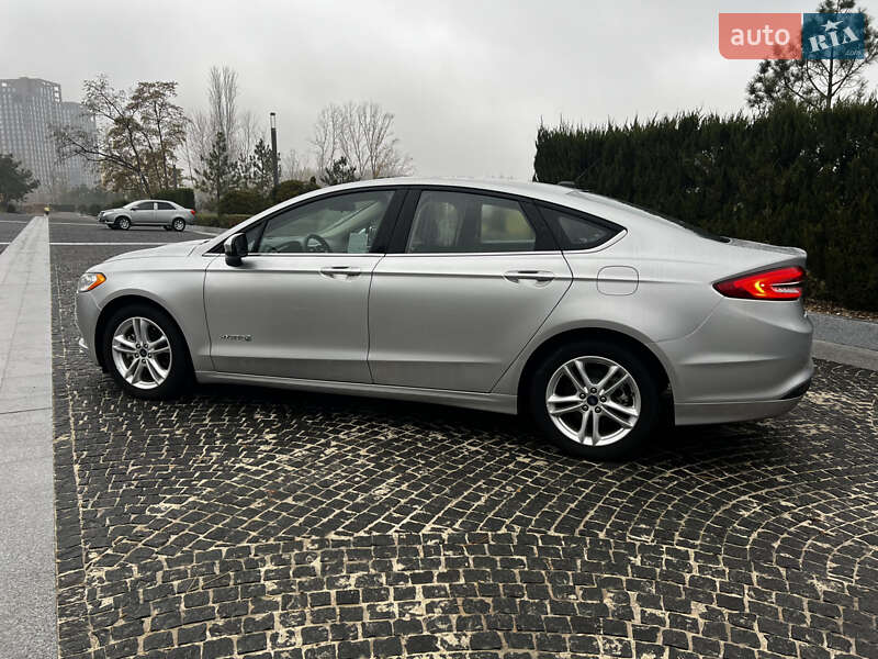 Седан Ford Fusion 2018 в Дніпрі фото 23 Седан Ford Fusion 2018 в Дніпрі