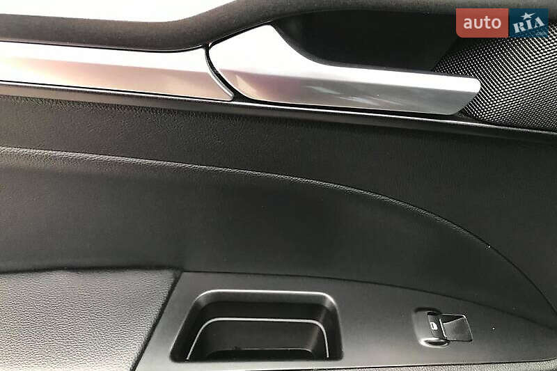 Седан Ford Fusion 2018 в Киеве фото 23 Седан Ford Fusion 2018 в Киеве