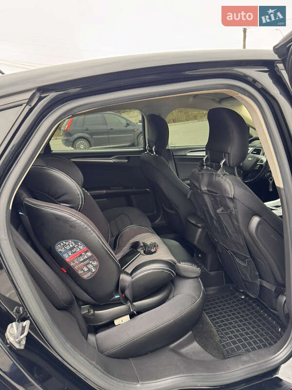 Седан Ford Fusion 2016 в Хмельницком