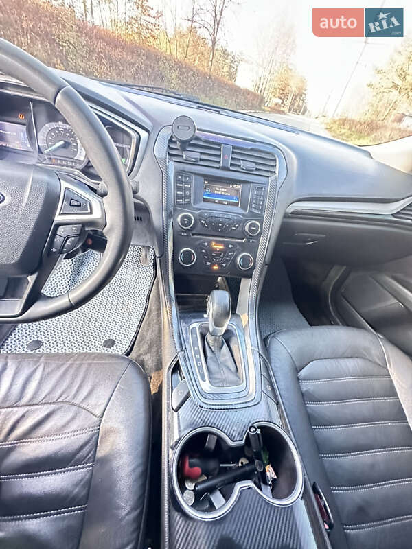 Седан Ford Fusion 2015 в Львове фото 12 Седан Ford Fusion 2015 в Львове