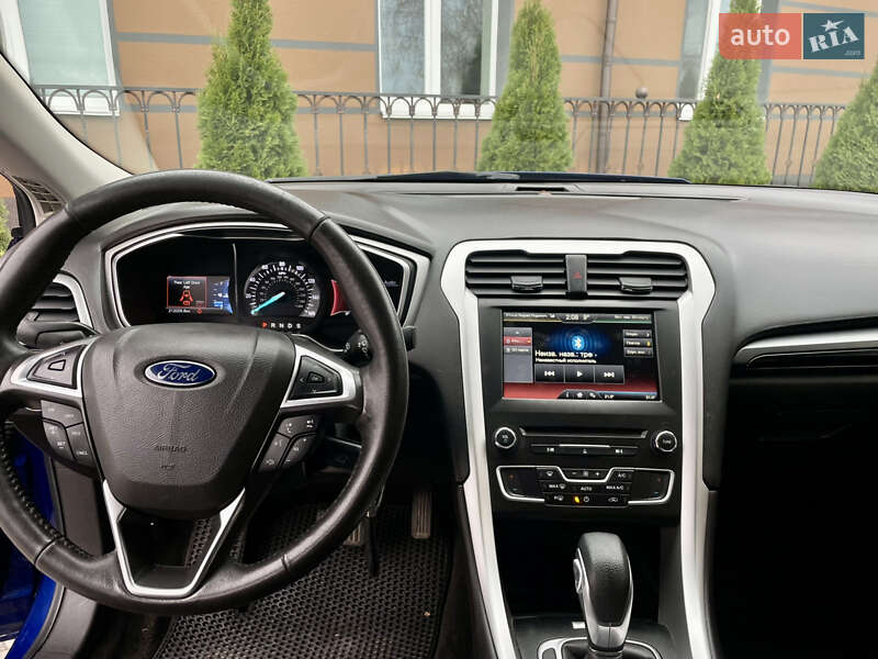 Седан Ford Fusion 2015 в Вінниці