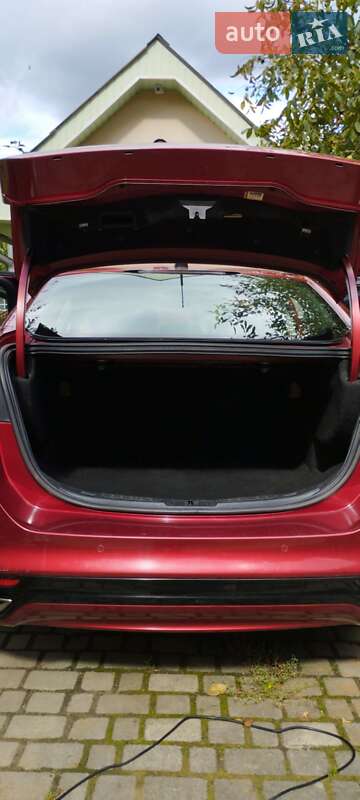 Седан Ford Fusion 2013 в Коломые