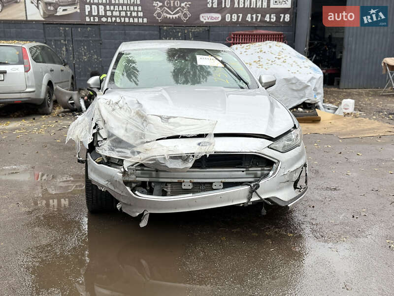 Седан Ford Fusion 2019 в Киеве фото 9 Седан Ford Fusion 2019 в Киеве