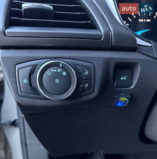 Седан Ford Fusion 2014 в Дніпрі