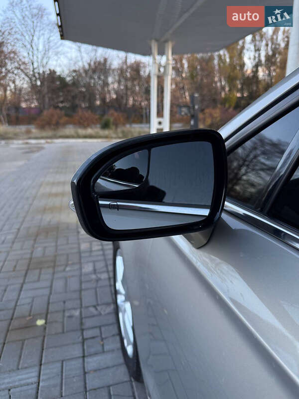 Седан Ford Fusion 2014 в Дніпрі