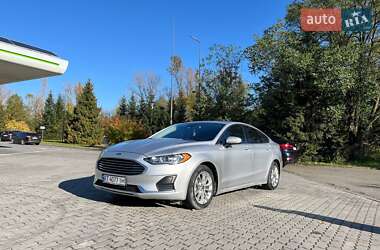 Седан Ford Fusion 2019 в Ивано-Франковске