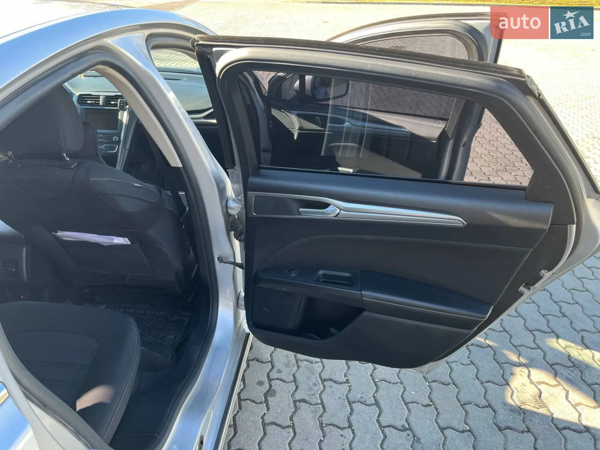 2019 Ford Fusion - мініатюра 16