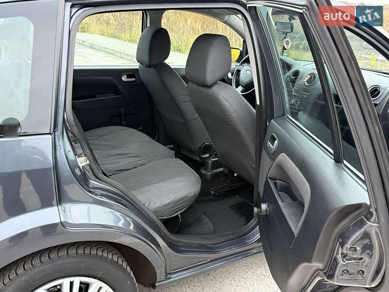 Хэтчбек Ford Fusion 2007 в Шептицькому