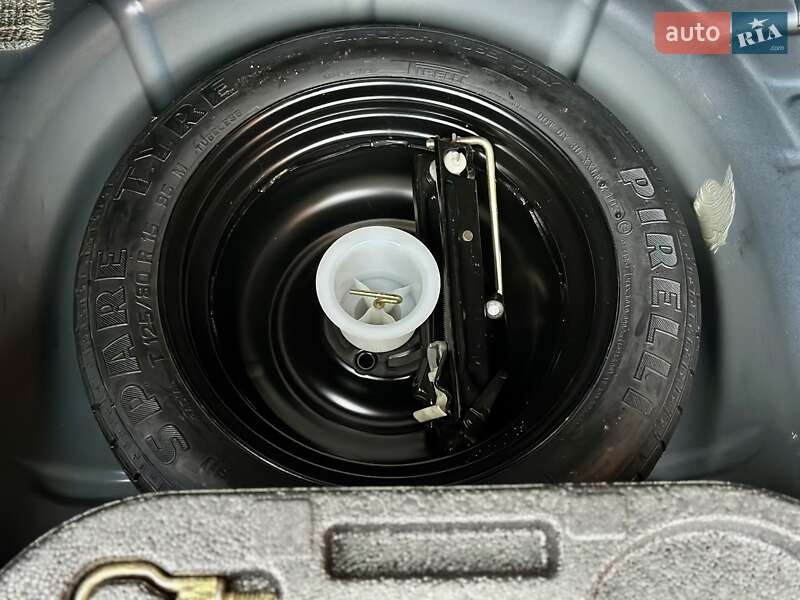 Хетчбек Ford Fusion 2005 в Володимирці