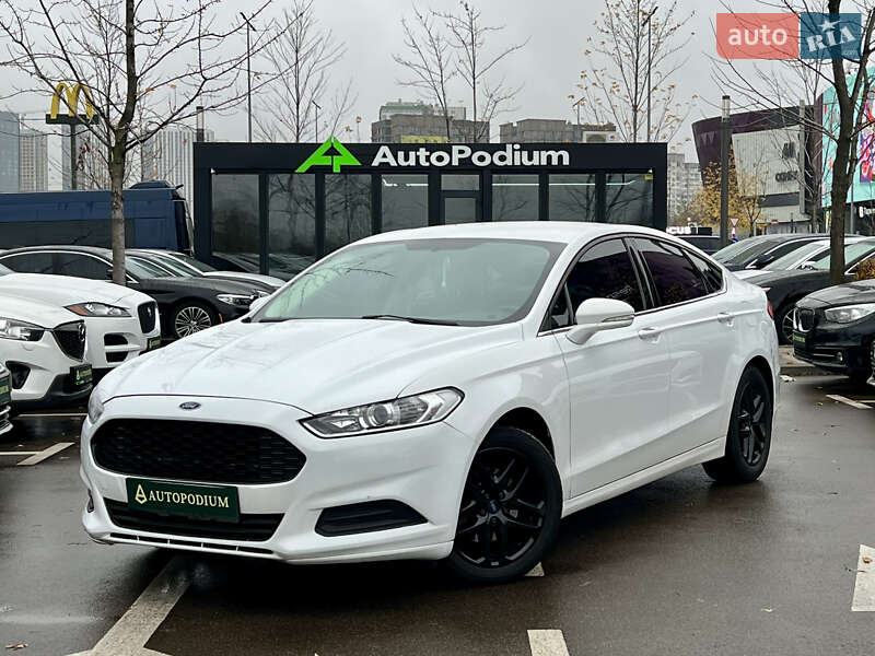 Седан Ford Fusion 2015 в Києві фото 7 Седан Ford Fusion 2015 в Києві