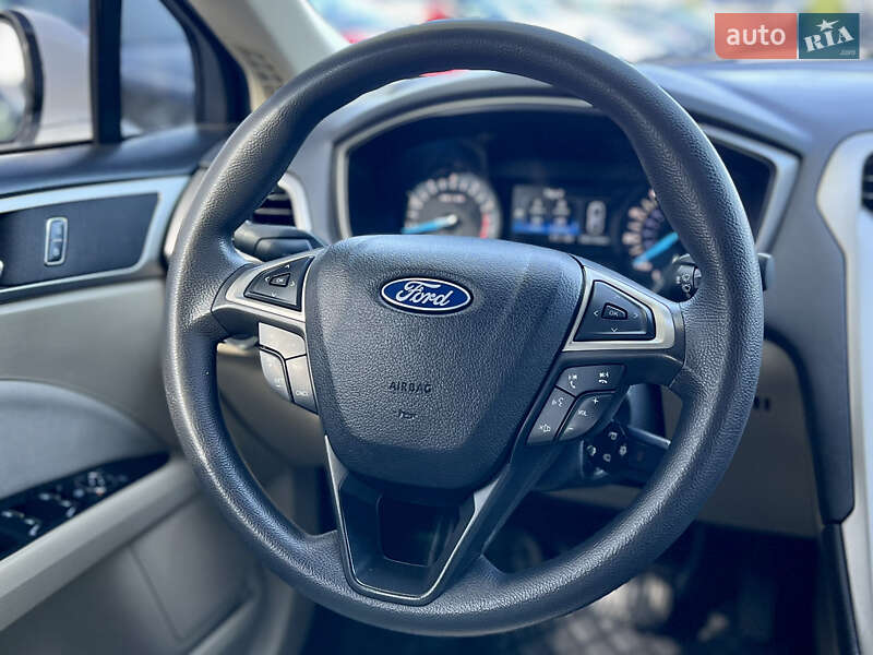Седан Ford Fusion 2015 в Києві фото 23 Седан Ford Fusion 2015 в Києві
