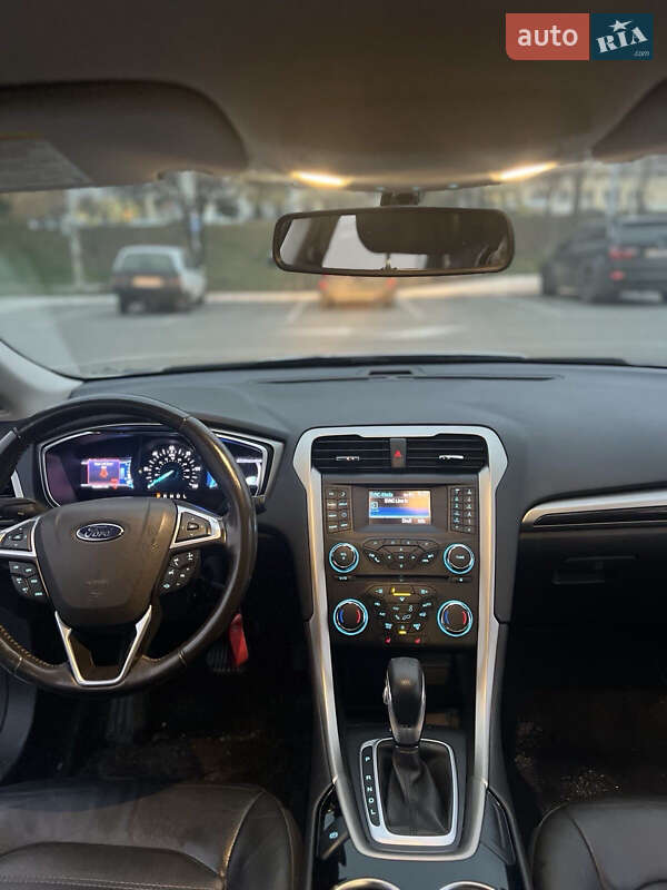 Седан Ford Fusion 2012 в Киеве фото 16 Седан Ford Fusion 2012 в Киеве