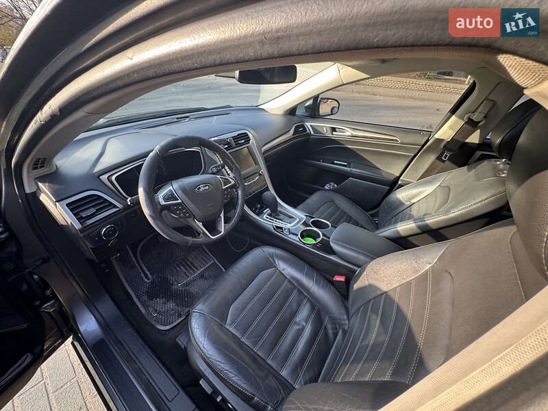 Седан Ford Fusion 2013 в Запоріжжі