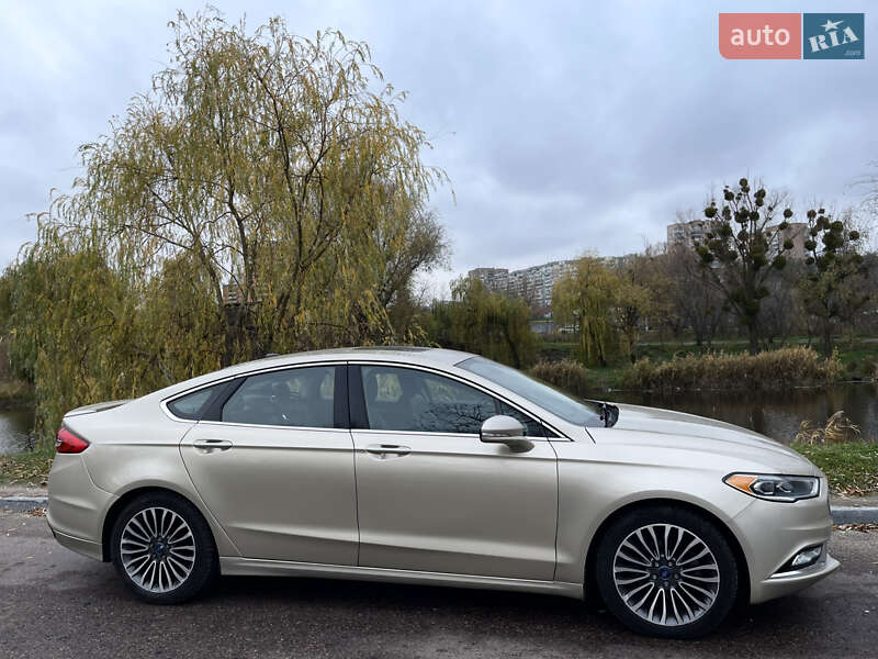 Седан Ford Fusion 2016 в Обухові