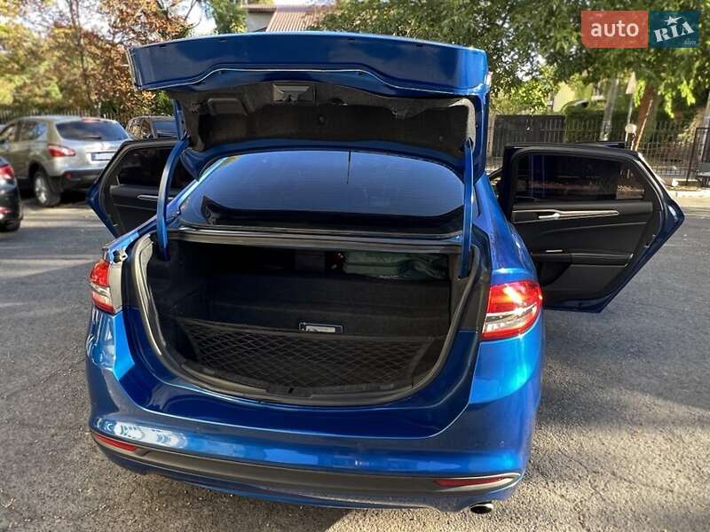 Седан Ford Fusion 2016 в Одессе