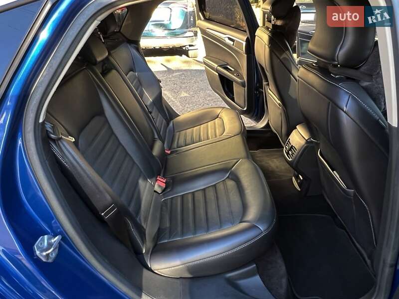 Седан Ford Fusion 2016 в Одессе