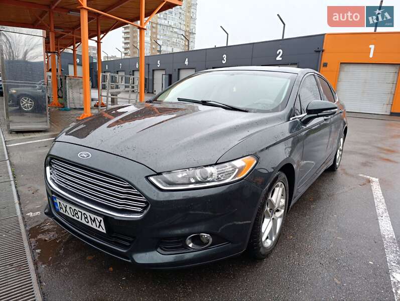 Седан Ford Fusion 2015 в Харькове фото Седан Ford Fusion 2015 в Харькове