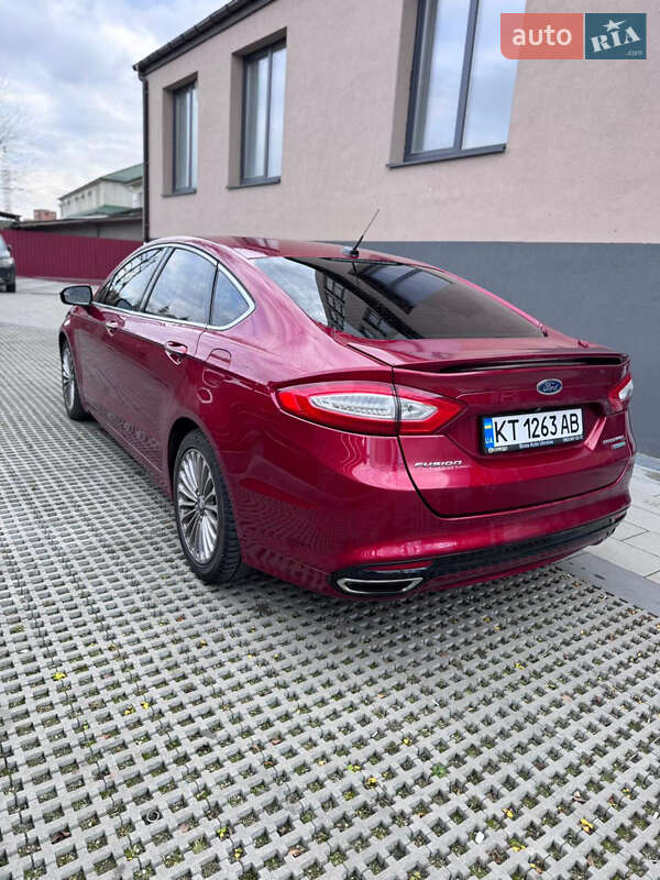 Седан Ford Fusion 2014 в Івано-Франківську
