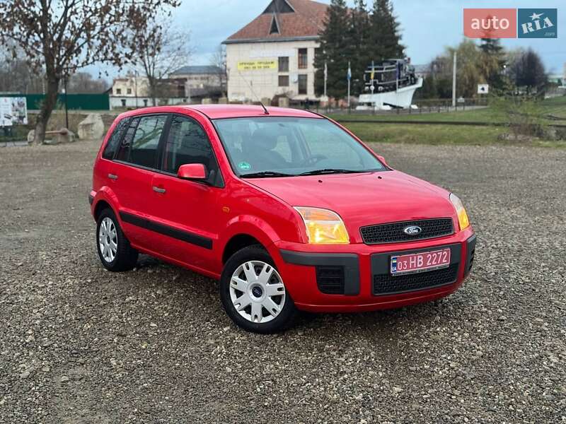 Хетчбек Ford Fusion 2007 в Долині