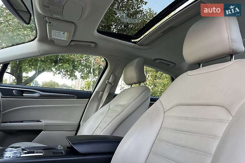 Седан Ford Fusion 2016 в Львові фото 7 Седан Ford Fusion 2016 в Львові