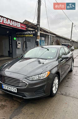 Седан Ford Fusion 2018 в Харькове