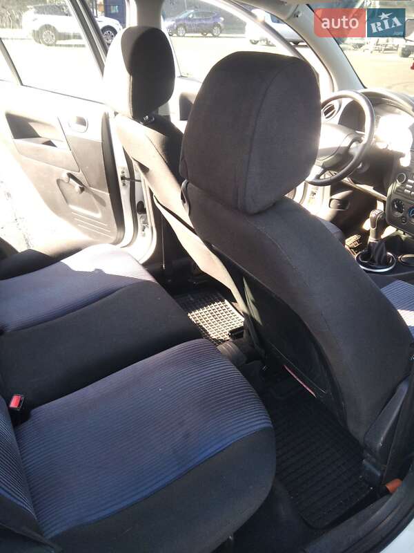 Хетчбек Ford Fusion 2011 в Києві