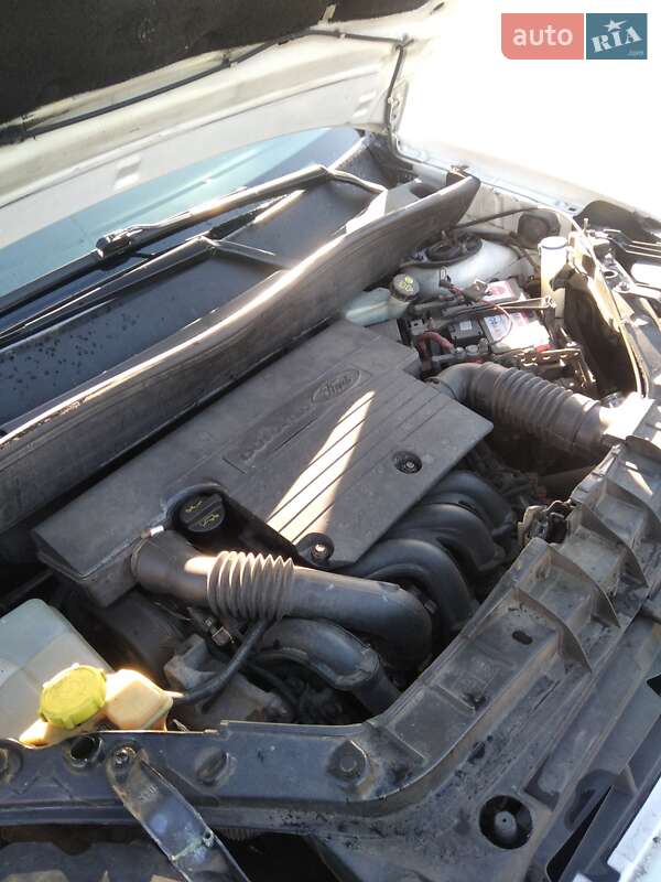 Хетчбек Ford Fusion 2011 в Києві