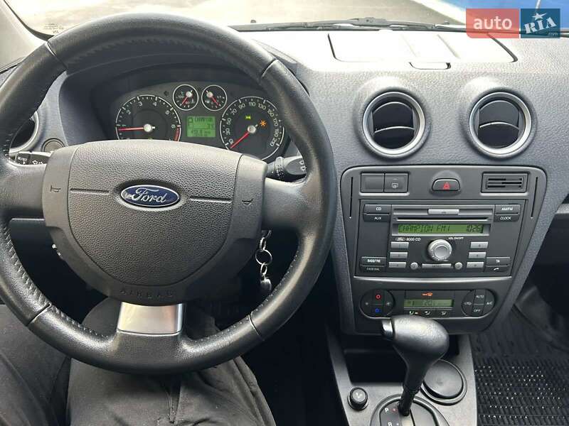 Хетчбек Ford Fusion 2011 в Києві