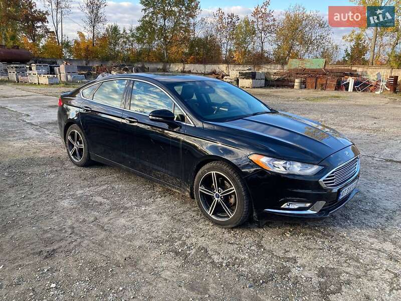 Седан Ford Fusion 2015 в Коломиї