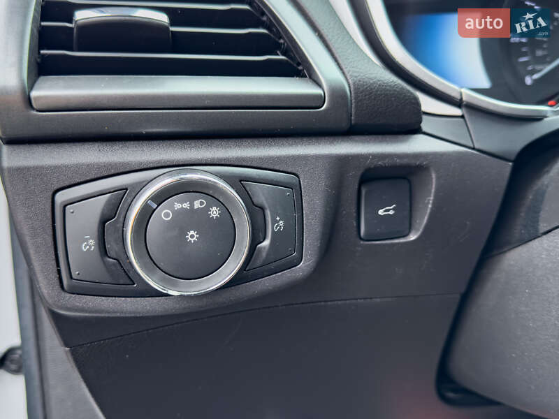 Седан Ford Fusion 2016 в Харкові фото 32 Седан Ford Fusion 2016 в Харкові