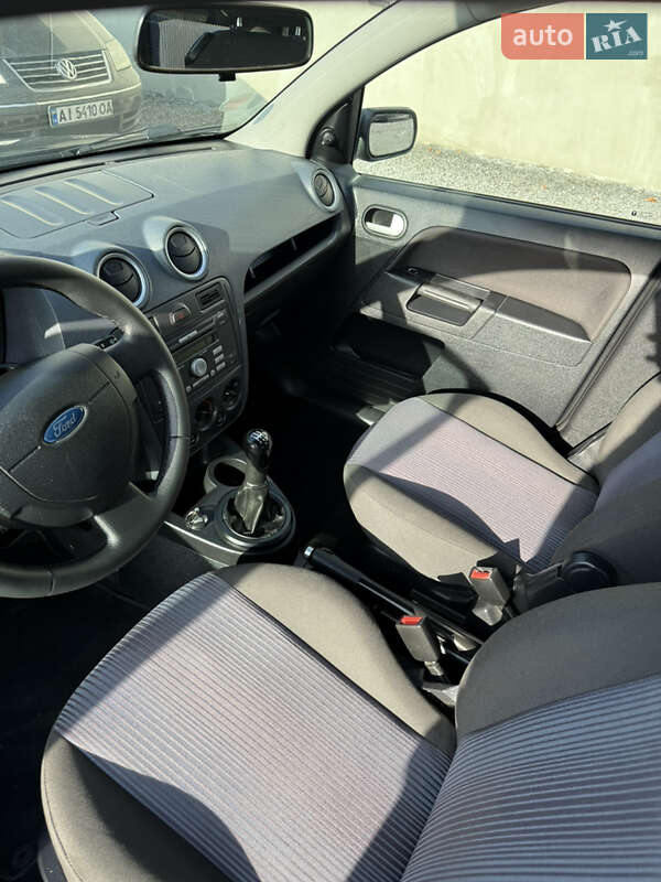 Хетчбек Ford Fusion 2007 в Луцьку фото 91 Хетчбек Ford Fusion 2007 в Луцьку